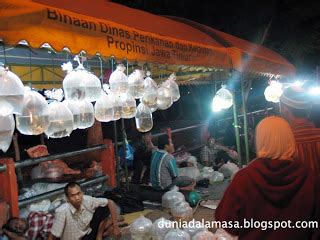 Pasar Ikan Hias Irian Barat Surabaya